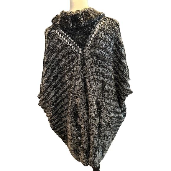 Buffalo David Bitten Black White Pull Over Sweater Medium - Picture 2 of 4